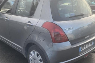 Serrure arriere droit SUZUKI SWIFT 3