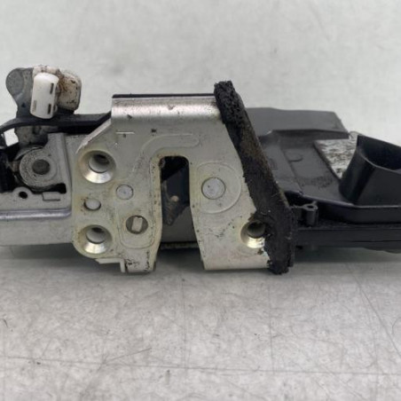 Serrure avant gauche SUZUKI SWIFT 3