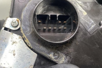 Serrure avant gauche SUZUKI SWIFT 3