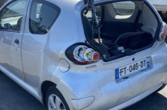 Leve vitre mecanique avant gauche TOYOTA AYGO 1