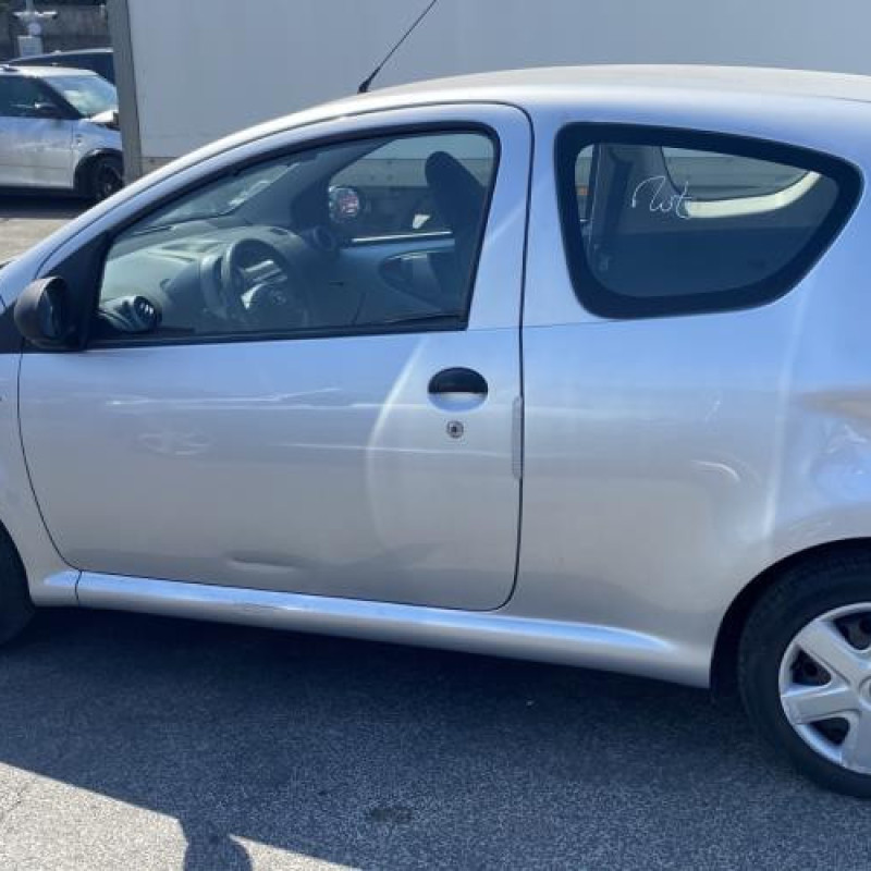 Leve vitre mecanique avant gauche TOYOTA AYGO 1 Photo n°12