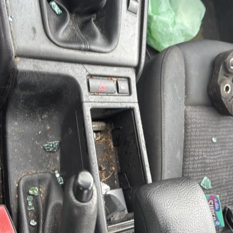 Pare choc avant BMW SERIE 3 E46 Photo n°19