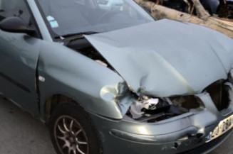 Serrure avant gauche SEAT IBIZA 3