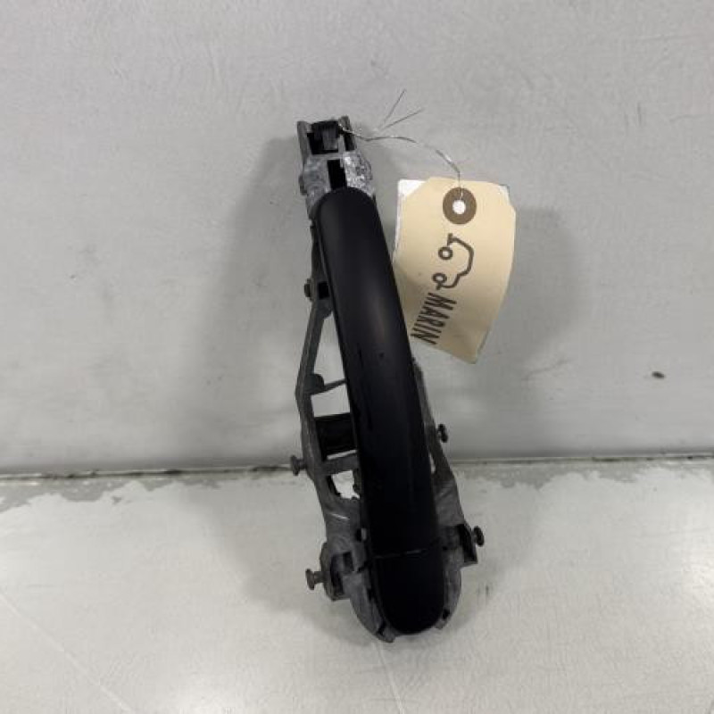 Poignee porte avant droit VOLKSWAGEN GOLF 5 Photo n°3