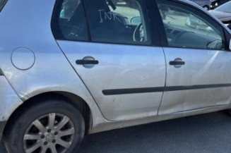 Serrure avant gauche VOLKSWAGEN GOLF 5
