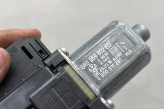 Leve vitre electrique avant droit SEAT IBIZA 4