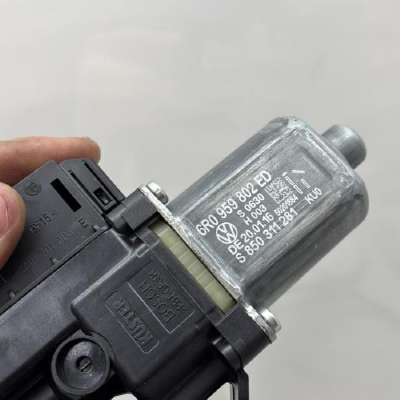 Leve vitre electrique avant droit SEAT IBIZA 4 Photo n°6