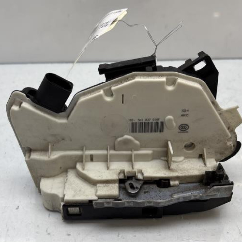 Serrure avant droit SEAT IBIZA 4 Photo n°1