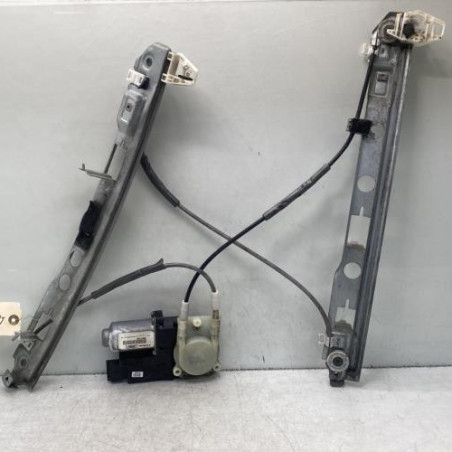 Leve vitre electrique avant gauche RENAULT MEGANE 2 Photo n°1