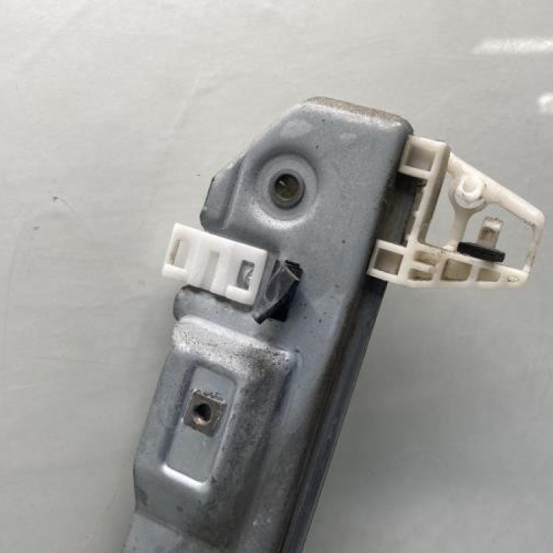 Leve vitre electrique avant gauche RENAULT MEGANE 2 Photo n°5