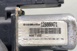 Leve vitre electrique avant gauche RENAULT MEGANE 2