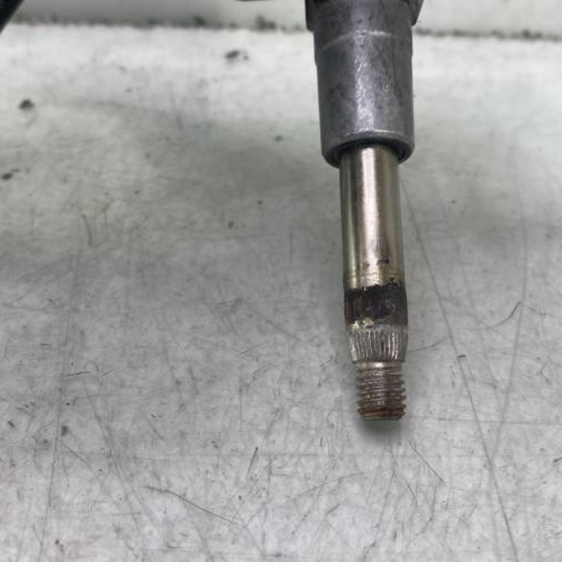 Moteur essuie glace arriere RENAULT MEGANE 2 Photo n°2