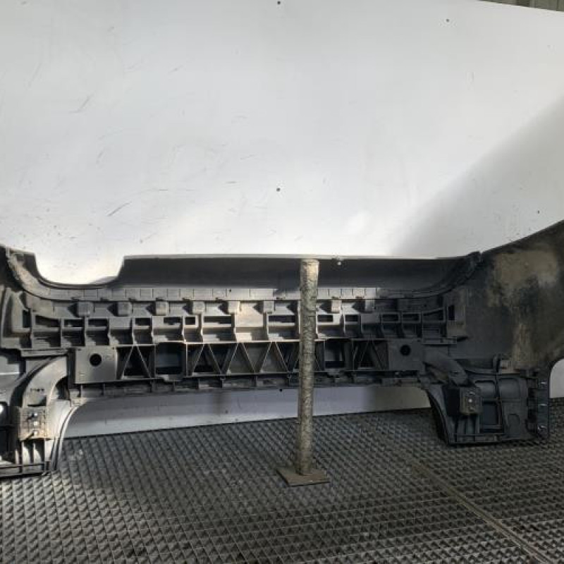 Pare choc arriere AUDI A4 2 Photo n°6