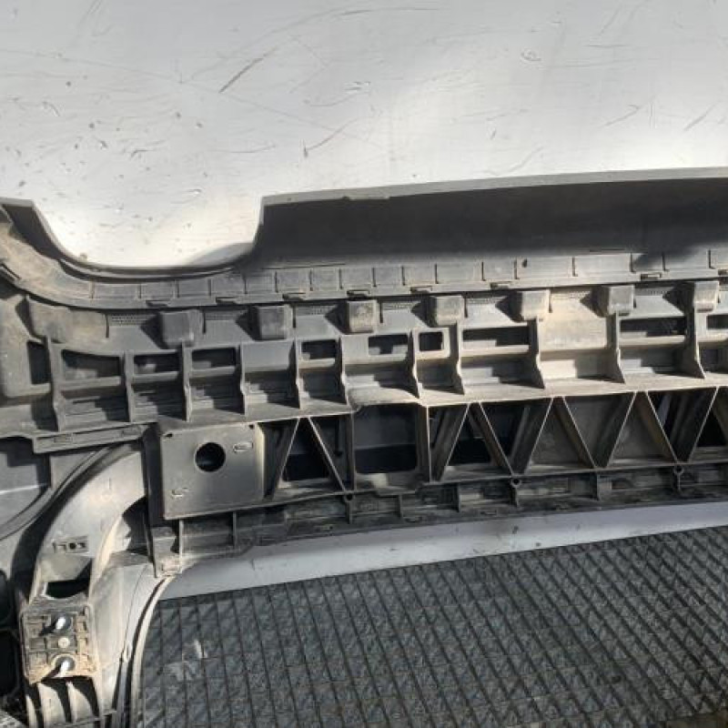 Pare choc arriere AUDI A4 2 Photo n°8