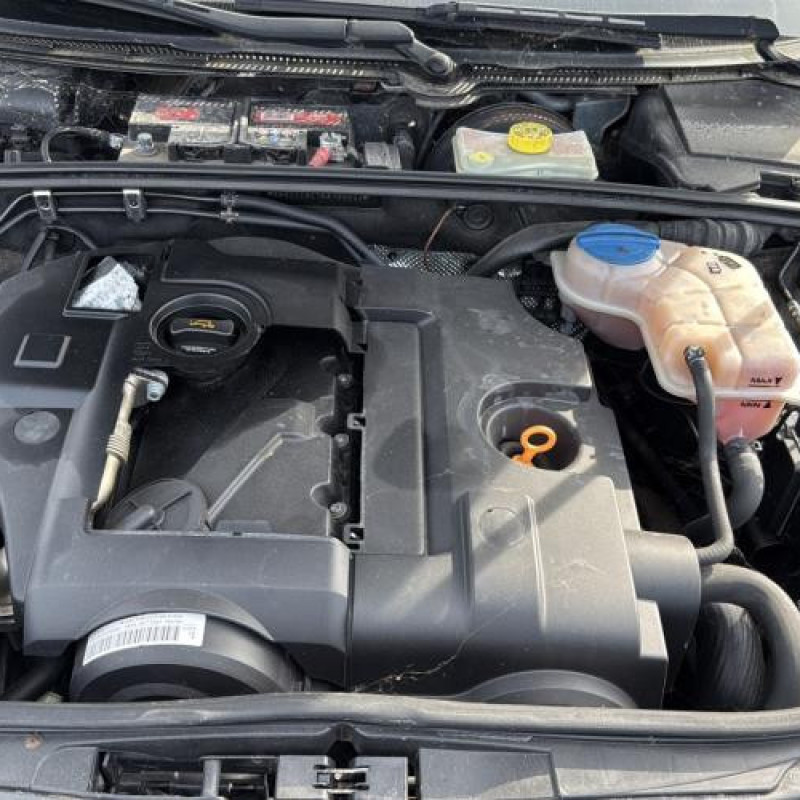 Pare choc arriere AUDI A4 2 Photo n°18