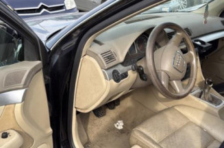 Renfort pare choc arriere (traverse) AUDI A4 2