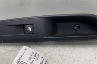 Interrupteur de leve vitre arriere droit PEUGEOT 5008 2 Photo n°1