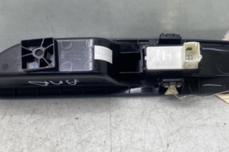 Interrupteur de leve vitre arriere droit PEUGEOT 5008 2