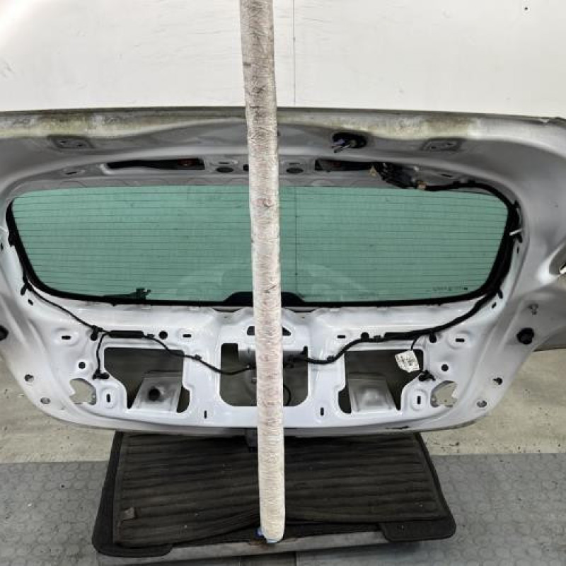 Malle/Hayon arriere OPEL ASTRA J Photo n°8