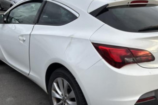 Vitre avant gauche OPEL ASTRA J