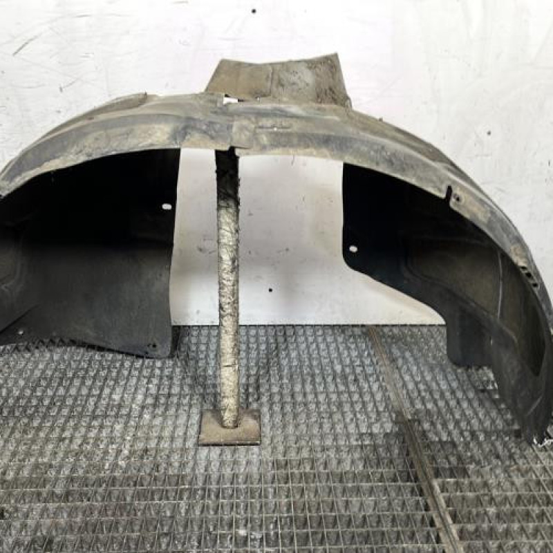 Pare boue avant gauche OPEL ASTRA J Photo n°4