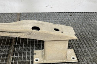 Renfort pare choc arriere (traverse) OPEL ASTRA J