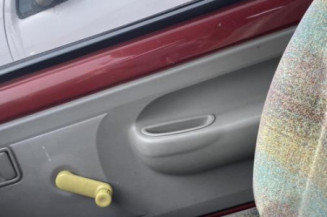 Serrure avant gauche RENAULT TWINGO 1