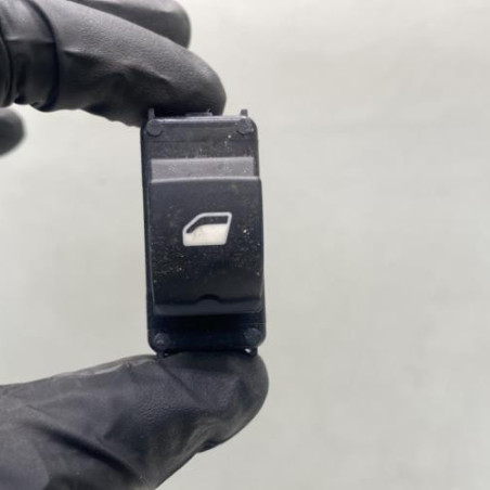 Interrupteur de leve vitre arriere gauche PEUGEOT 5008 2 Photo n°1