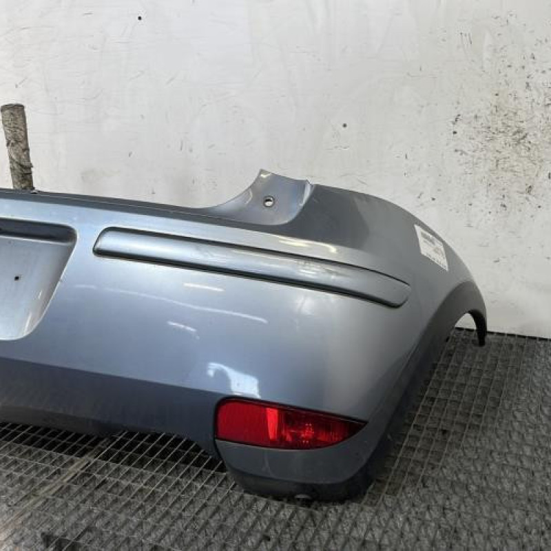 Pare choc arriere OPEL CORSA C Photo n°3