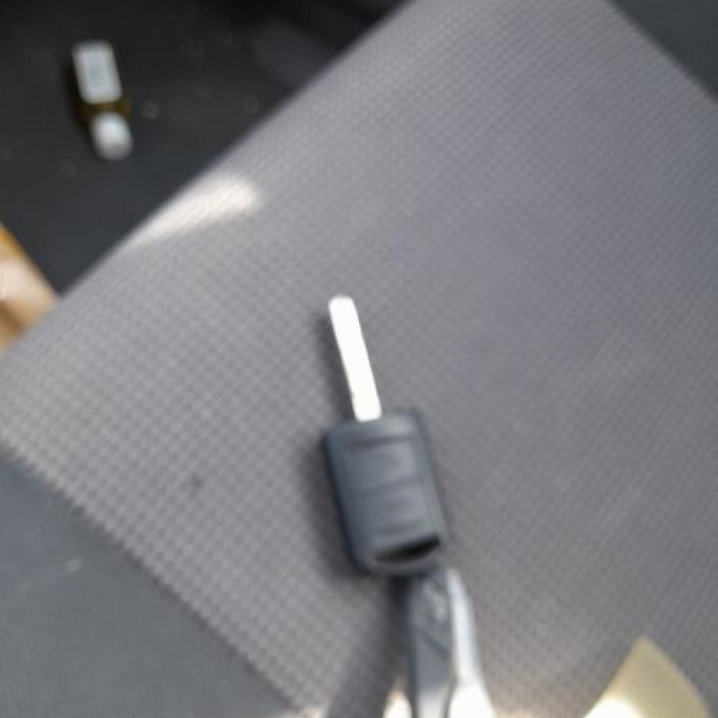 Pare choc arriere OPEL CORSA C Photo n°20