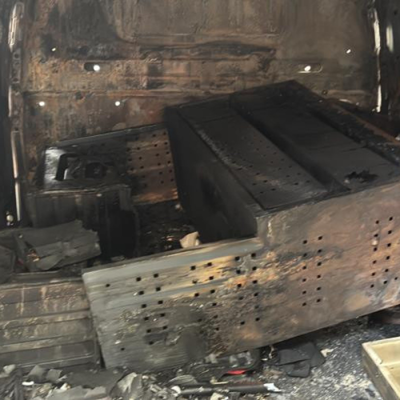 Pare choc arriere CITROEN BERLINGO 3 Photo n°12