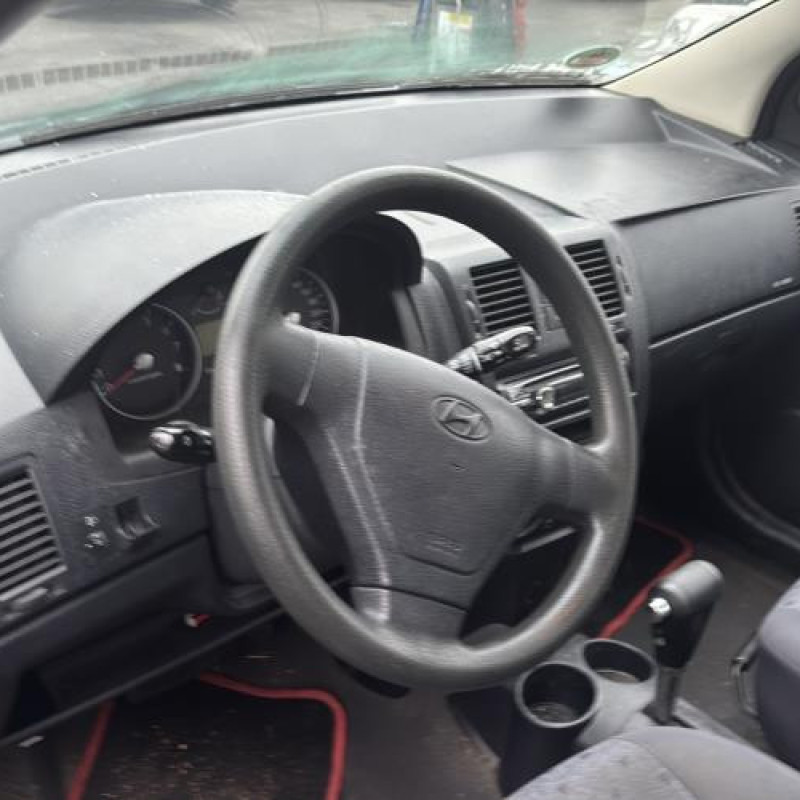 Pare choc arriere HYUNDAI GETZ Photo n°18