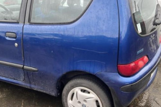 Pare choc arriere FIAT SEICENTO