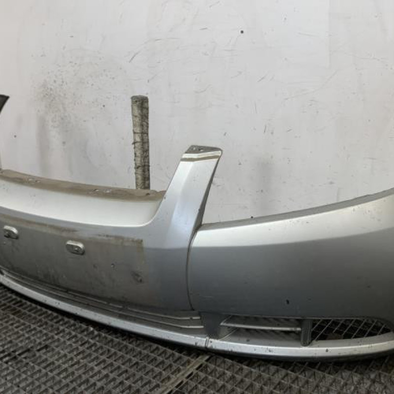 Pare choc avant DAEWOO KALOS Photo n°3