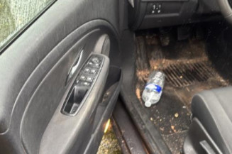 Pompe à carburant RENAULT MEGANE 3