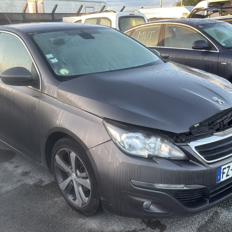 PEUGEOT 308 2 PHASE 1 1.6 HDI - 8V TURBO Photo n°3