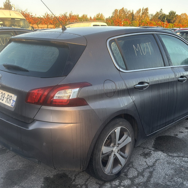 PEUGEOT 308 2 PHASE 1 1.6 HDI - 8V TURBO Photo n°4