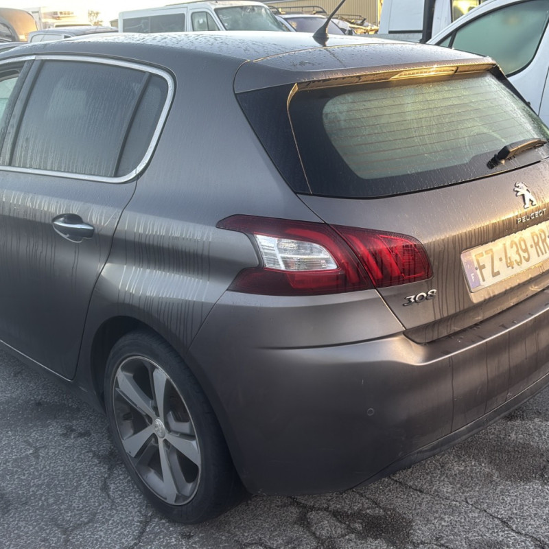 PEUGEOT 308 2 PHASE 1 1.6 HDI - 8V TURBO Photo n°5