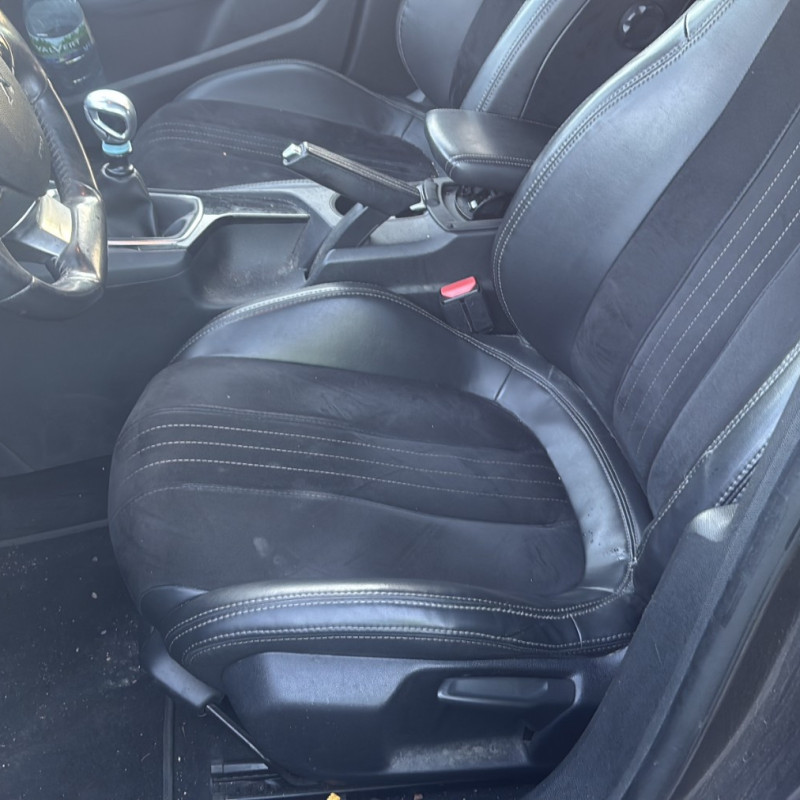 PEUGEOT 308 2 PHASE 1 1.6 HDI - 8V TURBO Photo n°13