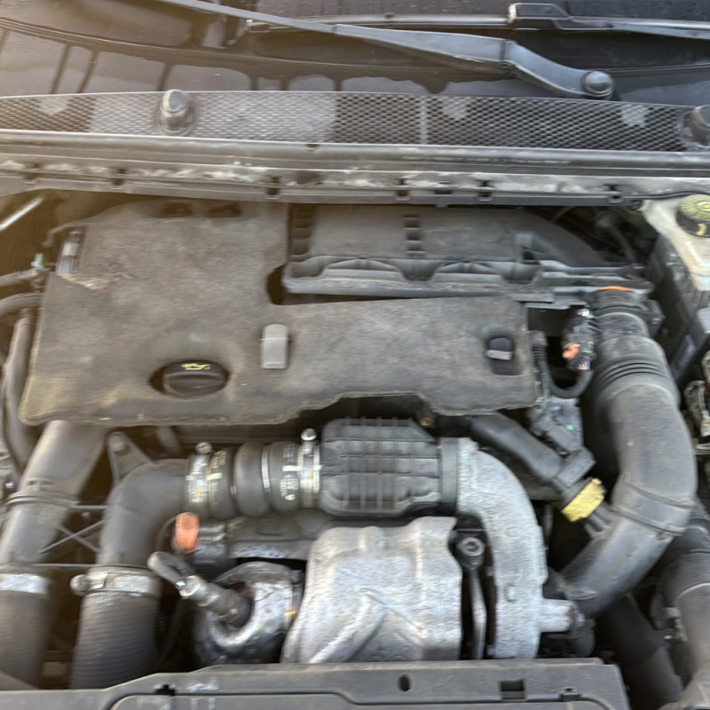 PEUGEOT 308 2 PHASE 1 1.6 HDI - 8V TURBO Photo n°25