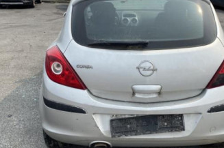 Custode arriere gauche OPEL CORSA D
