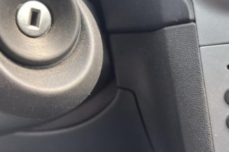 Custode arriere gauche OPEL CORSA D