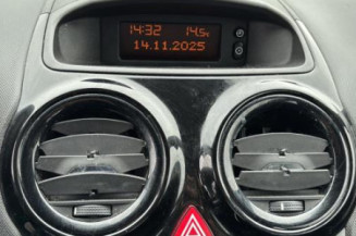 Feu arriere stop central OPEL CORSA D