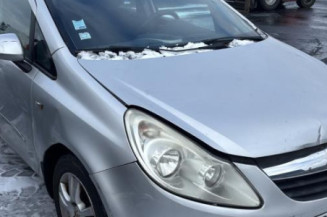 Custode arriere gauche (porte) OPEL CORSA D