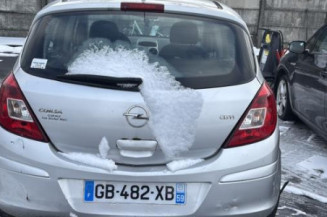 Custode arriere gauche (porte) OPEL CORSA D