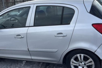 Reservoir essence OPEL CORSA D