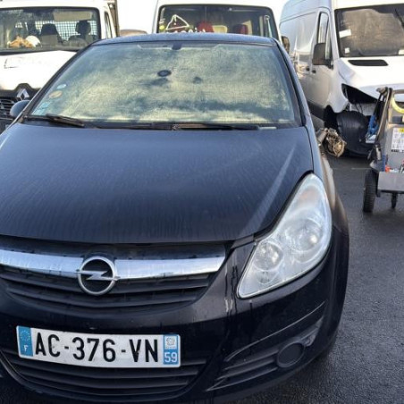 Feu arriere stop central OPEL CORSA D