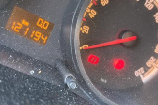 Feu arriere stop central OPEL CORSA D