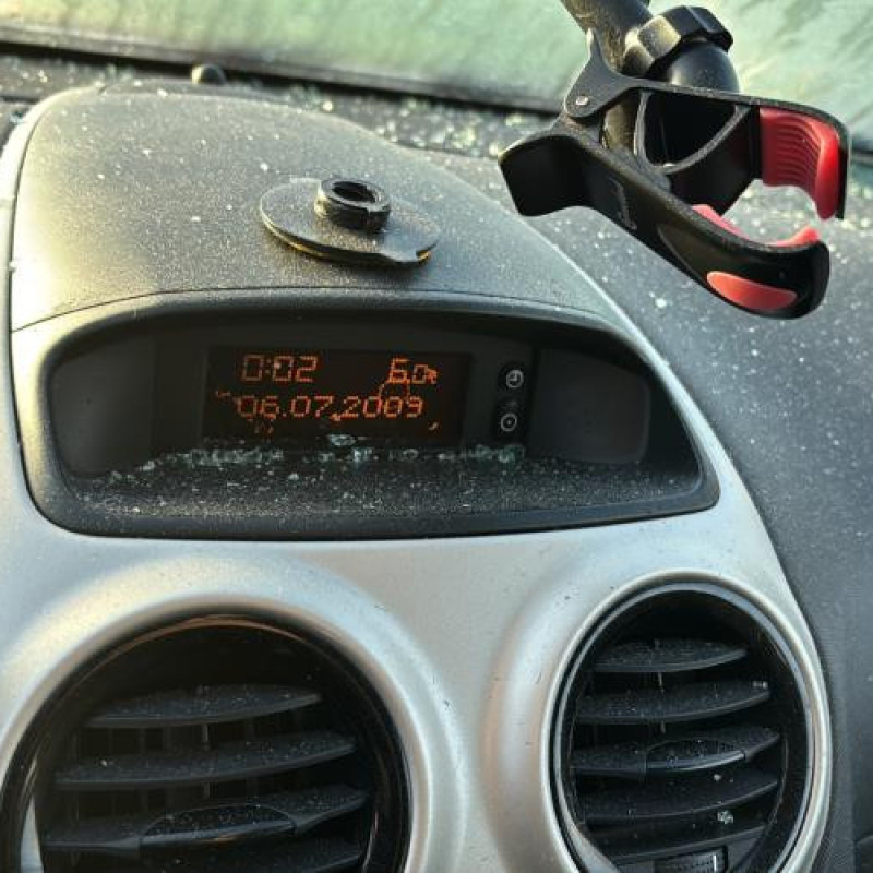 Feu arriere stop central OPEL CORSA D Photo n°19