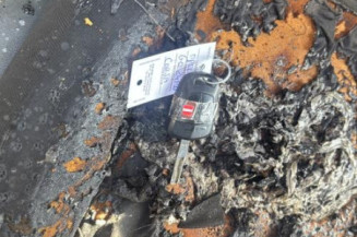 Feu arriere stop central OPEL CORSA D